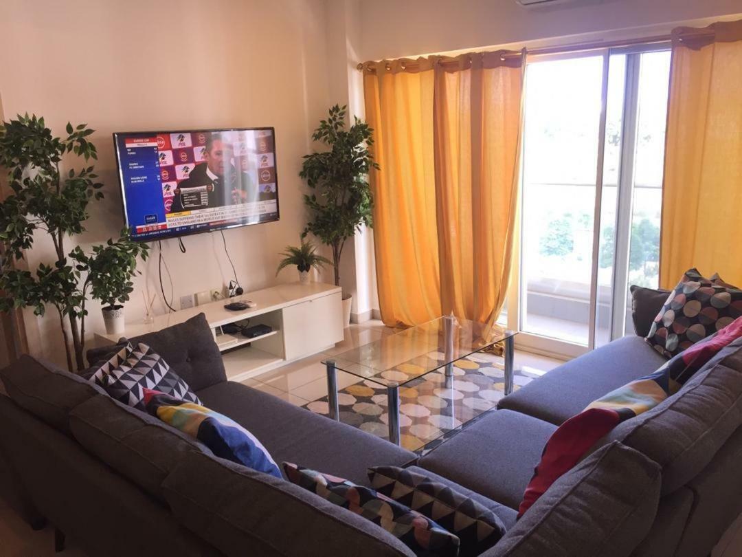 Gallery Apartments By Bestwest Hospitality アクラ エクステリア 写真